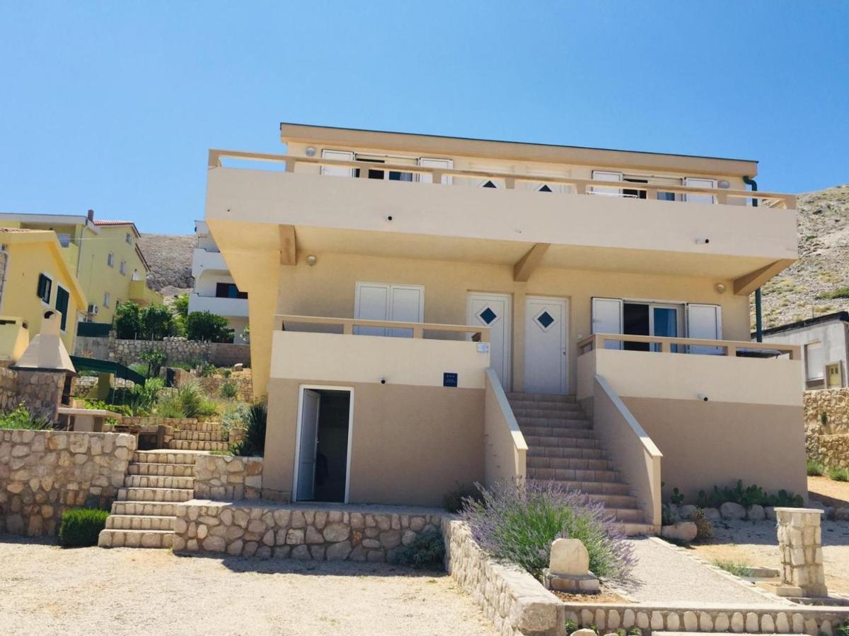 Apartments Gubo Pag Town Εξωτερικό φωτογραφία